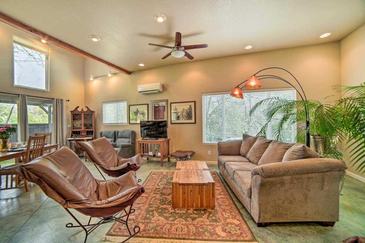 Hilltop Loft Ukiah Vacation Rental! Dış mekan fotoğraf
